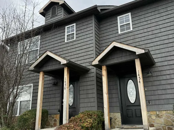 1454 William Holt Dr, Sevierville, TN 37862