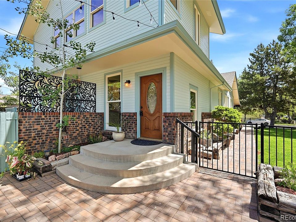 1st image of 504 Main Street