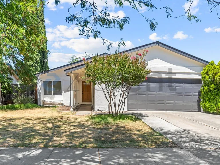6944 Heaton Moor Dr — Photo 1