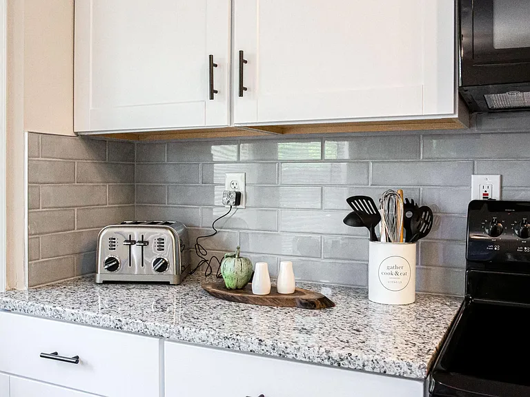 5198 Laurel Bridge Dr SE — Photo 19