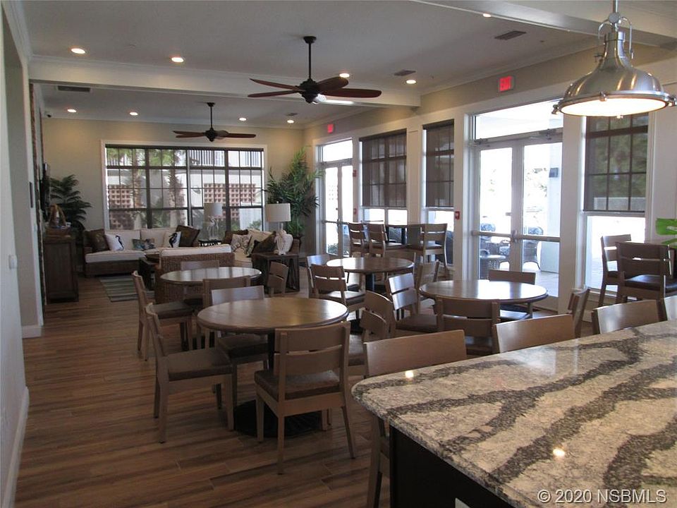 2nd image of 3 N Riverwalk Dr #607