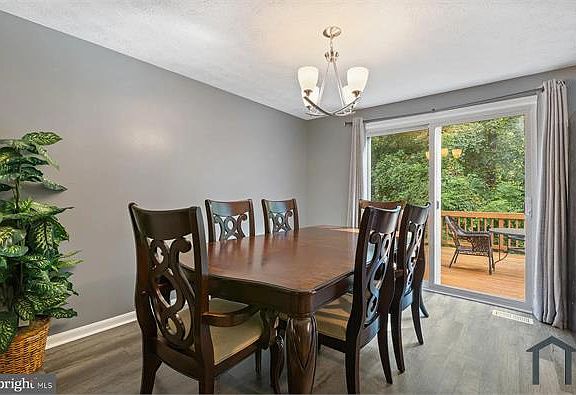 5th image of 3633 Autumn Glen Cir