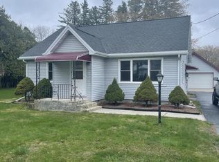 5815 County Road R, Manitowoc, WI 54220