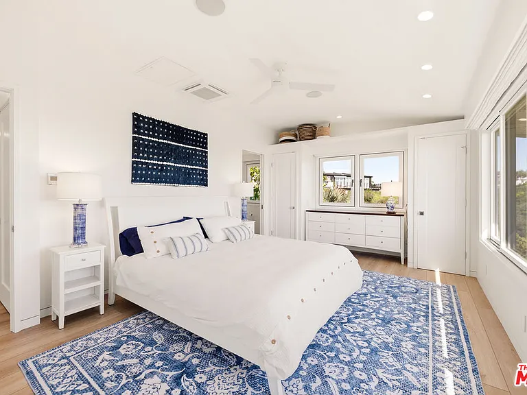 6817 Seawatch Ln — Photo 22