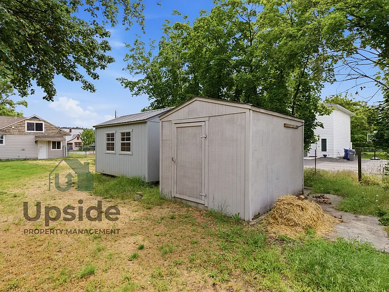 8719 E Valleyway Ave — Photo 36