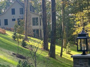 113 Shepherds Trl, Hot Springs, VA 24445