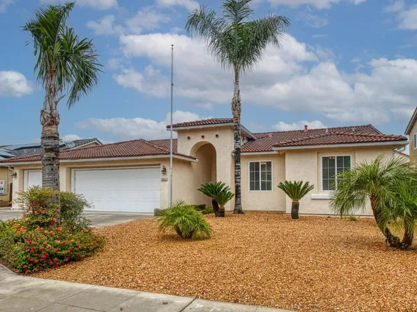 2931 Wrenwood Ave, Clovis, CA 93611