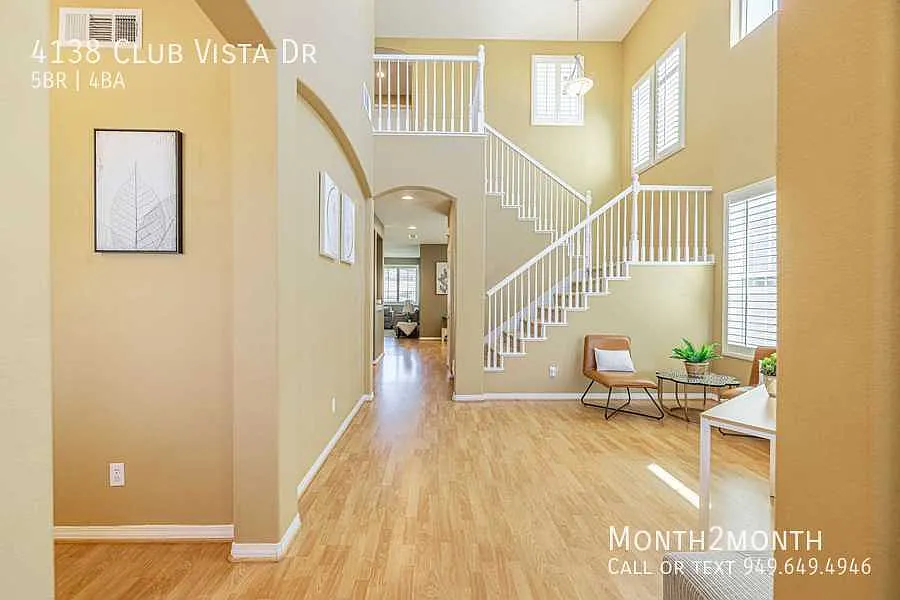 Building Photo - 4138 Club Vista Dr