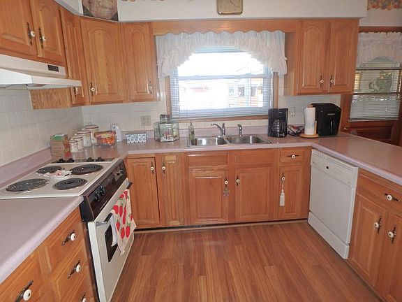 4th image of 2115 25th St