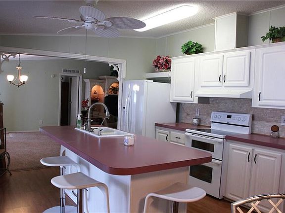 2nd image of 240 Wildwood Ln