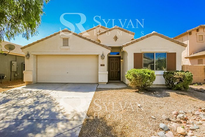 1st image of 44845 W Sage Brush Dr