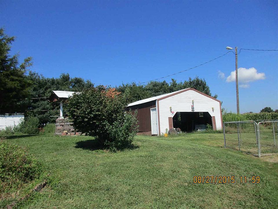 2nd image of 1438 S Us Highway 41