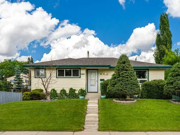 39 S Maryvale Cres NE, Calgary, AB T2A 2V5
