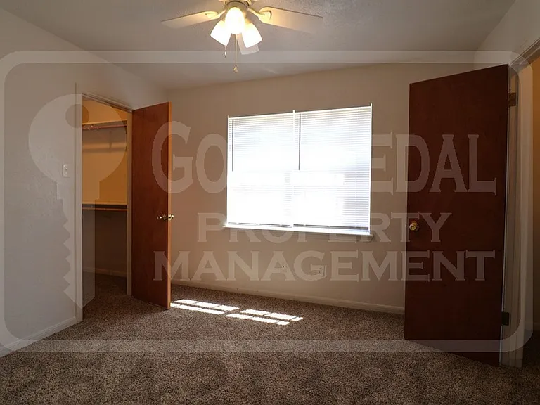 3906 Charolais Dr — Photo 17