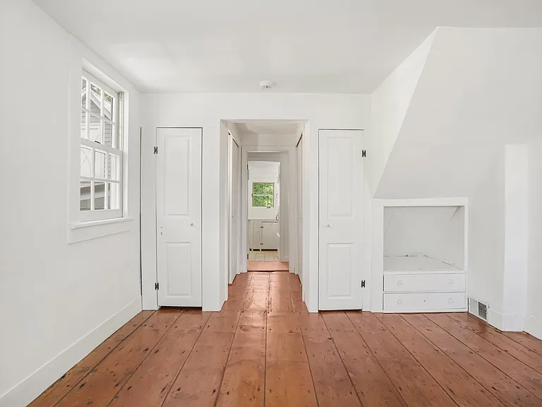 168 Rowayton Ave #A — Photo 20