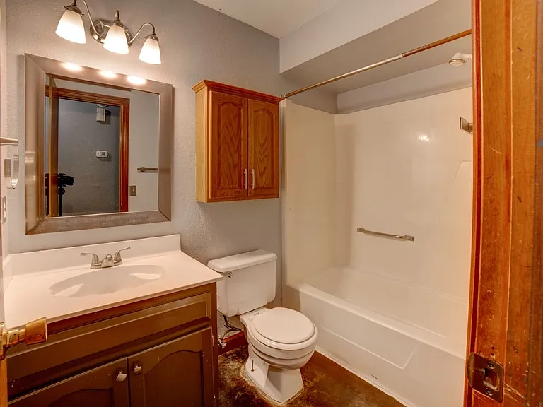 2505 E Princeton St — Photo 20