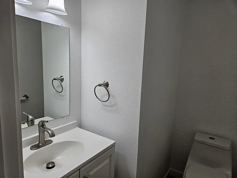 5008 Graham Way #D — Photo 12