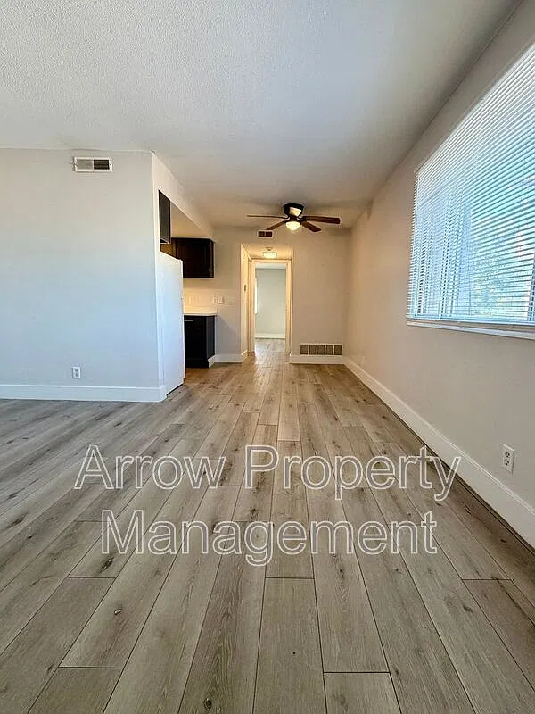 1 bed, 1.0 bath, 598 sqft, $775 — Photo 4
