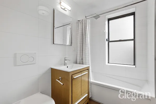 Rented by (Legacy) Elegran | media 11