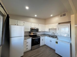 2111 W Heatherbrae Dr #30, Phoenix, AZ 85015