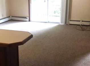 8 Fenner St APT 5, Cranston, RI 02910