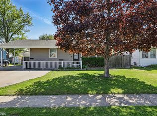201 N 12th Ave, Marshalltown, IA 50158