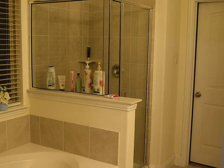 414 Parkford Dr — Photo 12