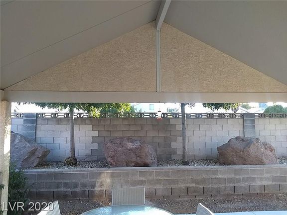 3rd image of 1020 Coral Isle Way