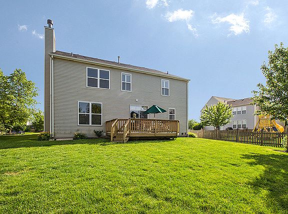 4th image of 7511 Townsend Blvd