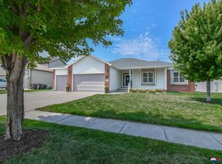 10131 N 151st St, Waverly, NE 68462