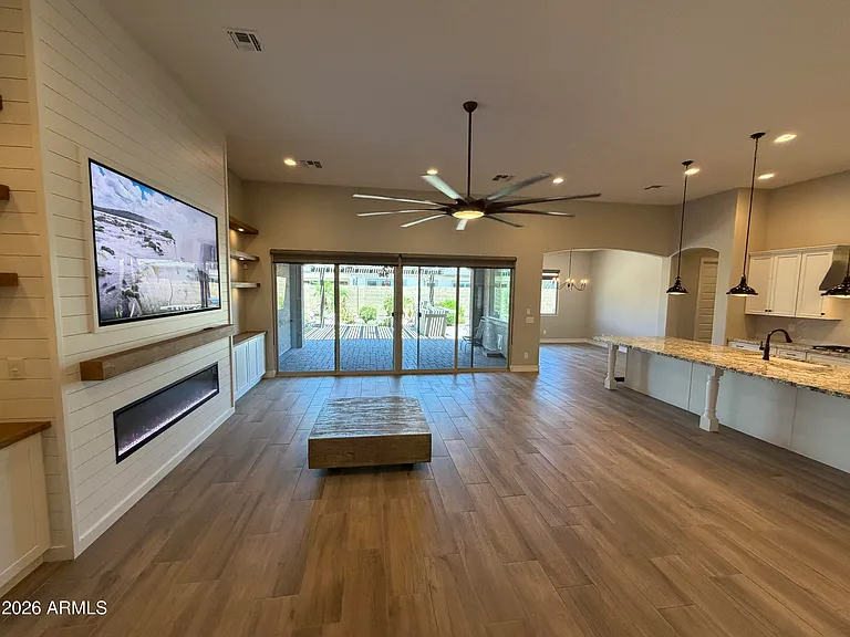 1966 E Indian Wells Dr — Photo 9