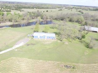 2632 County Road 1076, Celeste, TX 75423