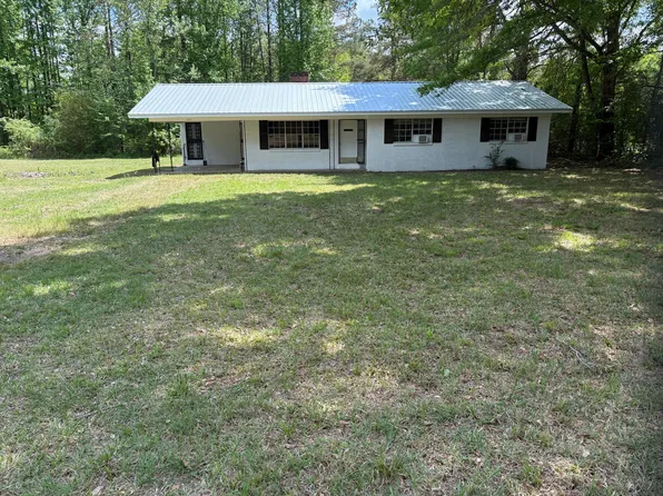 1667 Highway 404, Duck Hill, MS 38925