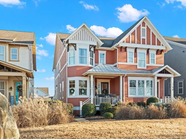 722 Waterscape Ct, Rock Hill, SC 29730