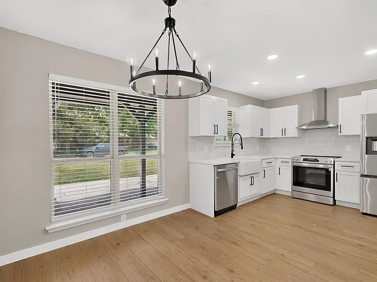 2919 Panhandle Dr — Photo 11