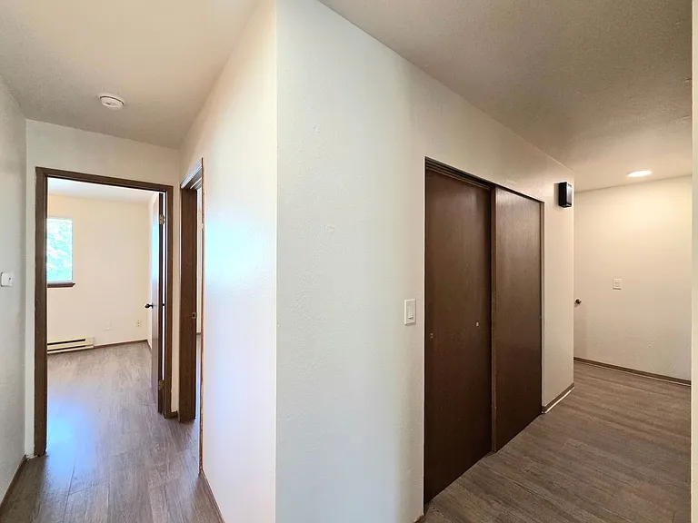 124 N Delaware Ave — Photo 11