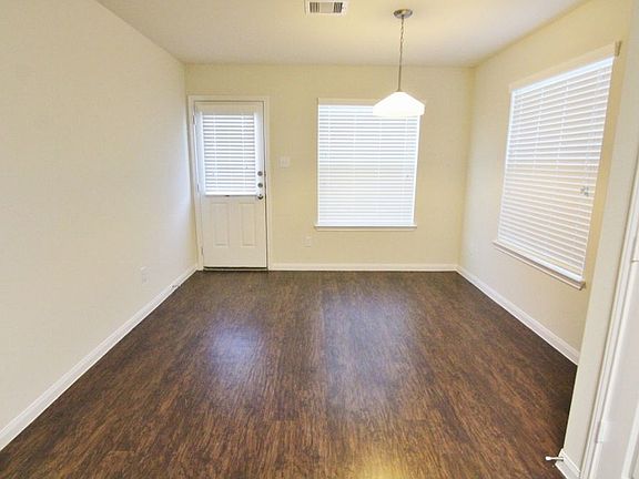 4th image of 4215 Richmeadow Dr
