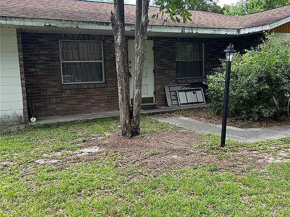 3rd image of 305 Violetwood Rd