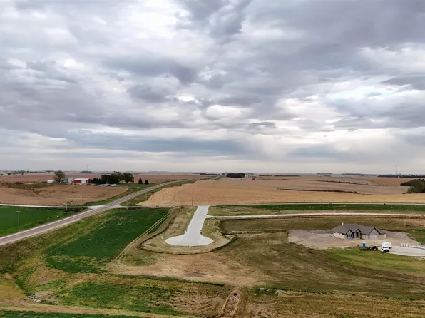 1413 19th St, Wisner, NE 68791