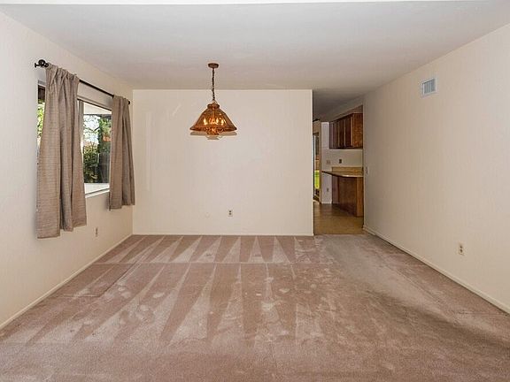 2nd image of 4355 Calle De Vida