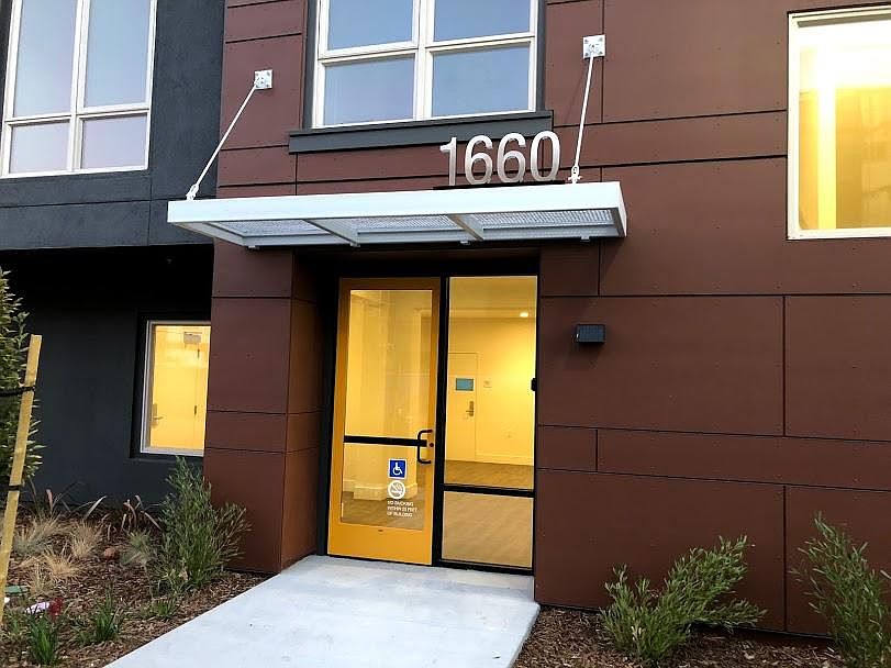 1st image of 1660 Delano St Unit 33