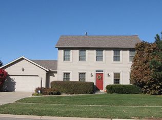 2011 N Towanda Ave, Normal, IL 61761