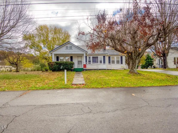 1006 E McKinney Ave, Rogersville, TN 37857