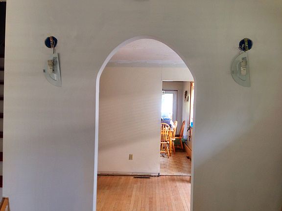 LR Archway to DR & Kitchen