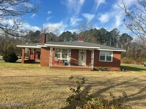 2176 Wallace Family Road, Kinston, NC 28501