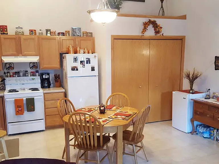600 W Blackhawk Dr #UP — Photo 3