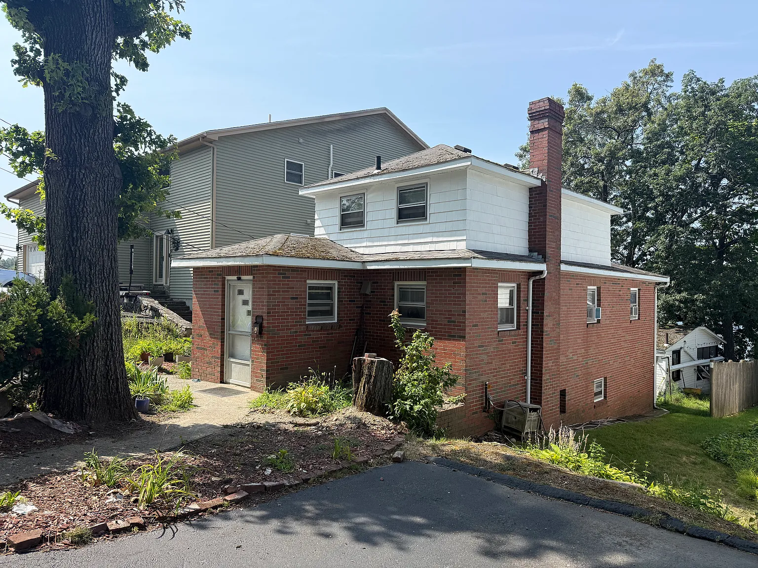 2 bed, 1800 sqft, $4,500 — Photo 3
