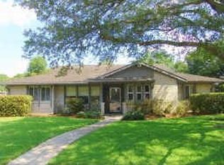 5126 Rutherglenn Dr, Houston, TX 77096