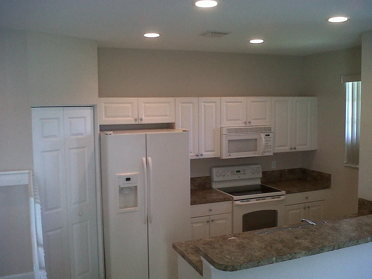 Building Photo - 1221 Lucaya Dr