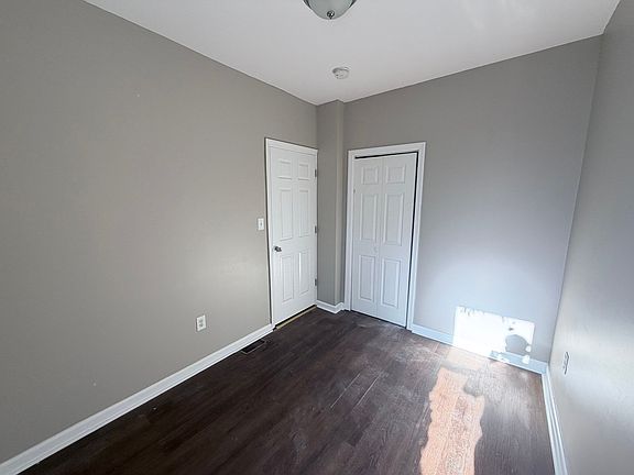 3rd image of 47 N York St APT 1